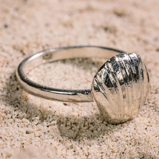 Seashell Grace Ring