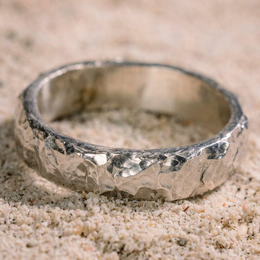 Timber Essence Ring