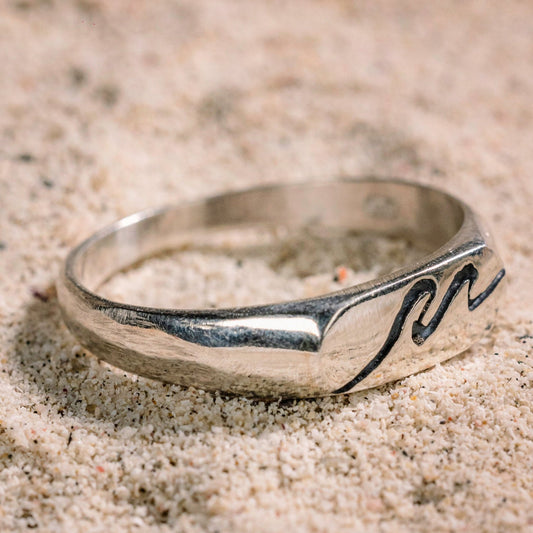 Sea Crest Ring